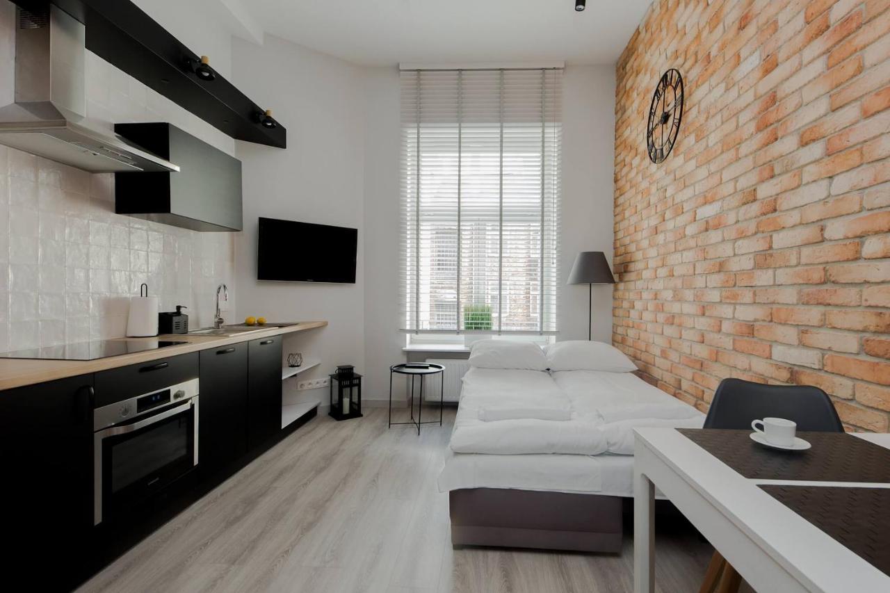 4 Eco Apart Chateau Jagiellonska 22 Warszawa Old Town 외부 사진